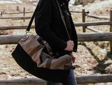 Load image into Gallery viewer, Neelum Duffle Bag