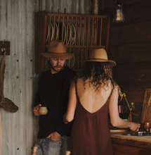 Load image into Gallery viewer, Anderson | Camel