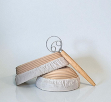 Load image into Gallery viewer, Round Banneton with Liner