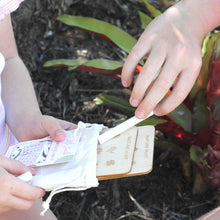 Load image into Gallery viewer, Nature Hunt | Mini Eco Kit