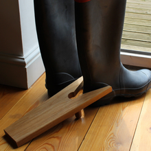 Load image into Gallery viewer, Boot Jack | Solid Oak