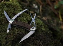 Load image into Gallery viewer, Multi Tool Pocket Knife