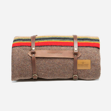 Load image into Gallery viewer, Yakima Blanket with Carrier | Mineral Umber