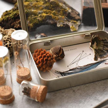 Load image into Gallery viewer, Specimen Collecting Kit