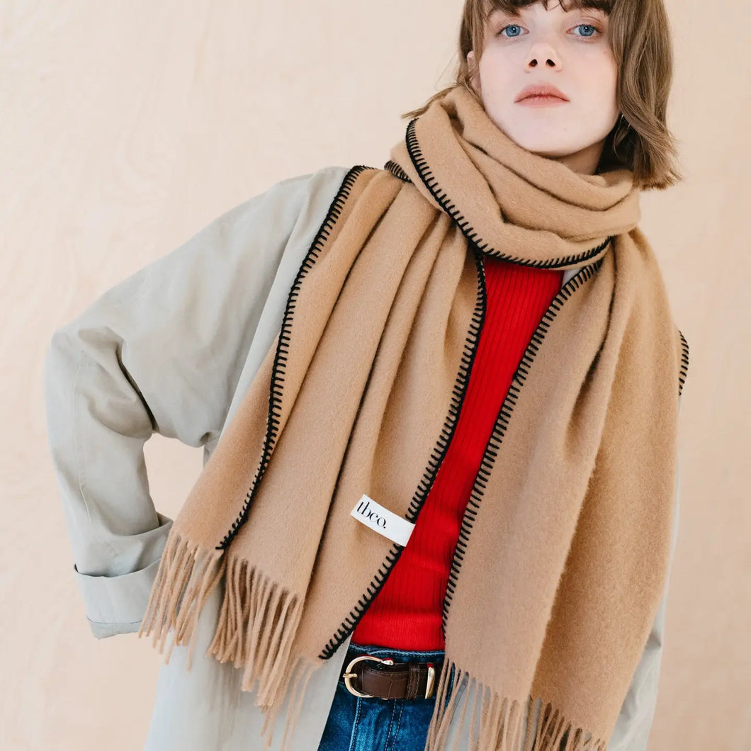 Oversized Lambswool Scarf | Camel Stitch