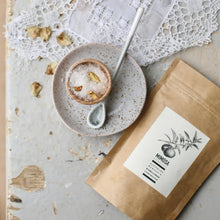 Load image into Gallery viewer, Australian Mandarin &amp; Vanilla Bean Bath Soak
