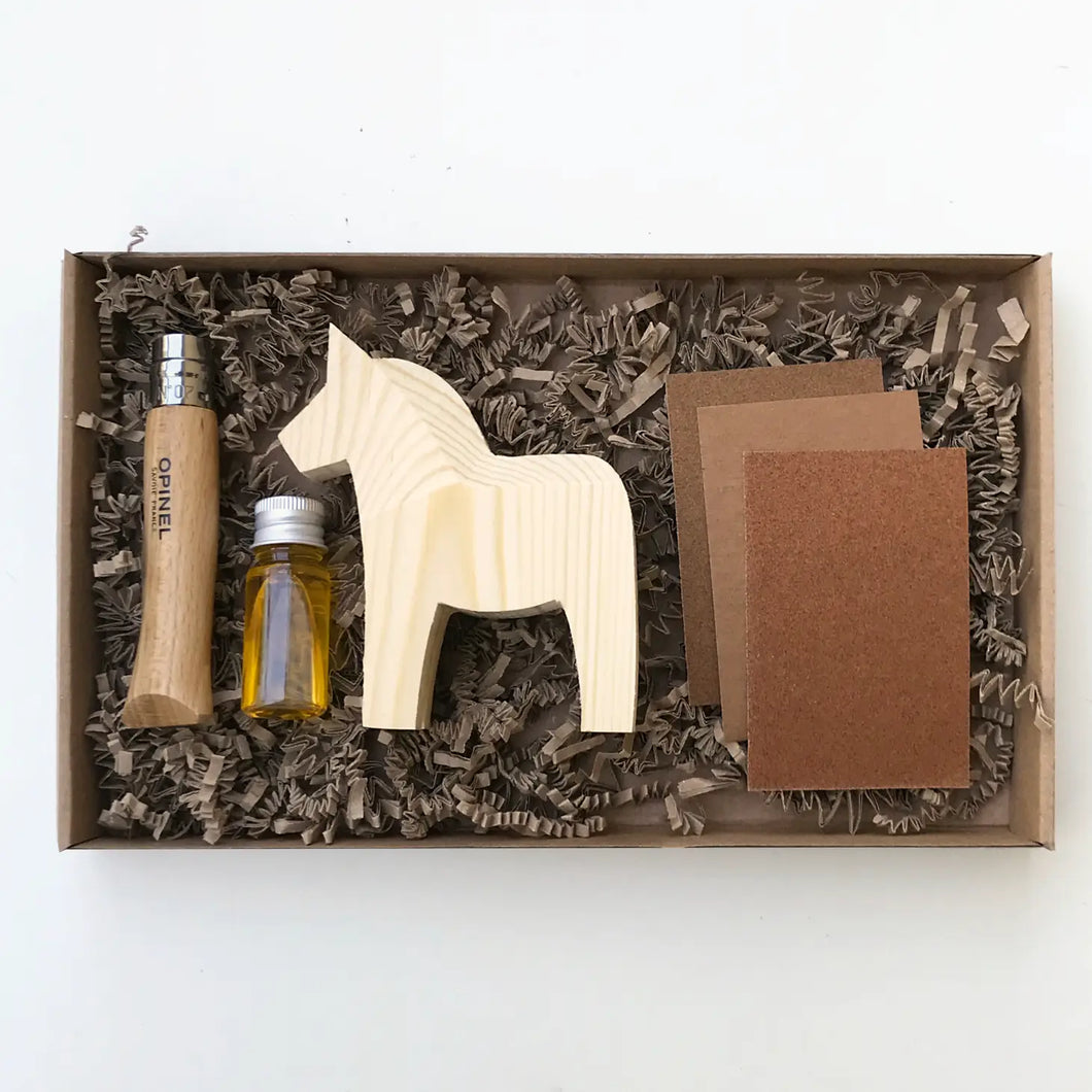 Dala Horse Carving Kit