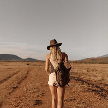 Load image into Gallery viewer, Anderson | Olive
