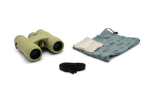 Load image into Gallery viewer, Field Issue 10 x 32 Binoculars | Ponderosa Green
