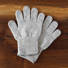 Load image into Gallery viewer, Wooly Gloves
