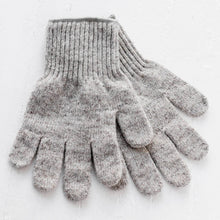Load image into Gallery viewer, Wooly Gloves
