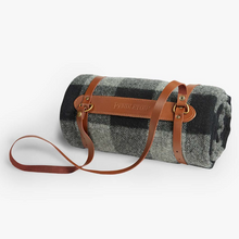 Load image into Gallery viewer, Motor Robe with Carrier | Rob Rob Charcoal
