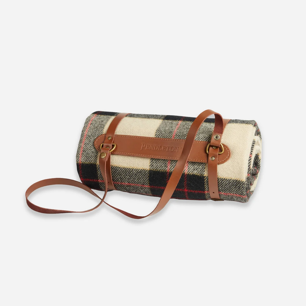 Motor Robe with Carrier | Hillsdale Plaid