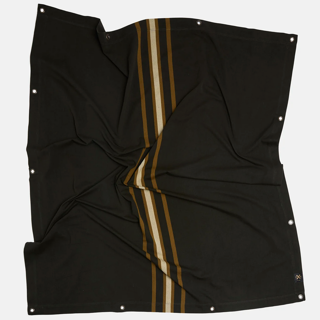 Road Tripper Outdoor Throw | Black