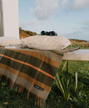 Load image into Gallery viewer, Folk Olive Blanket | Made in Italy
