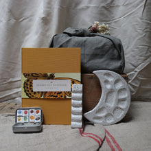 Load image into Gallery viewer, Artist Bindle
