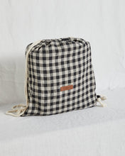 Load image into Gallery viewer, Classic Gingham Linen Picnic Rug
