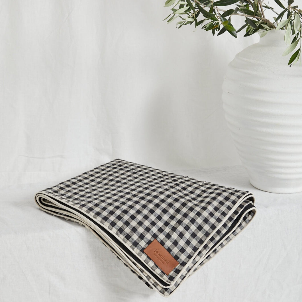 Classic Gingham Linen Picnic Rug