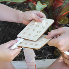 Load image into Gallery viewer, Nature Hunt | Mini Eco Kit
