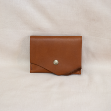 Load image into Gallery viewer, Magpie Mini Clutch | Natural Edge

