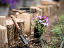 Load image into Gallery viewer, Garden Trowel | Walnut
