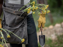 Load image into Gallery viewer, Garden Trowel | Walnut
