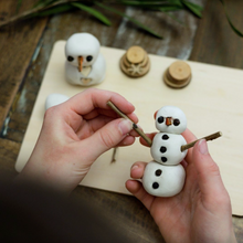 Load image into Gallery viewer, DIY Clay Snowmen Kit

