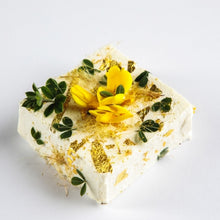 Load image into Gallery viewer, Golden Blossom | Goats Cheese
